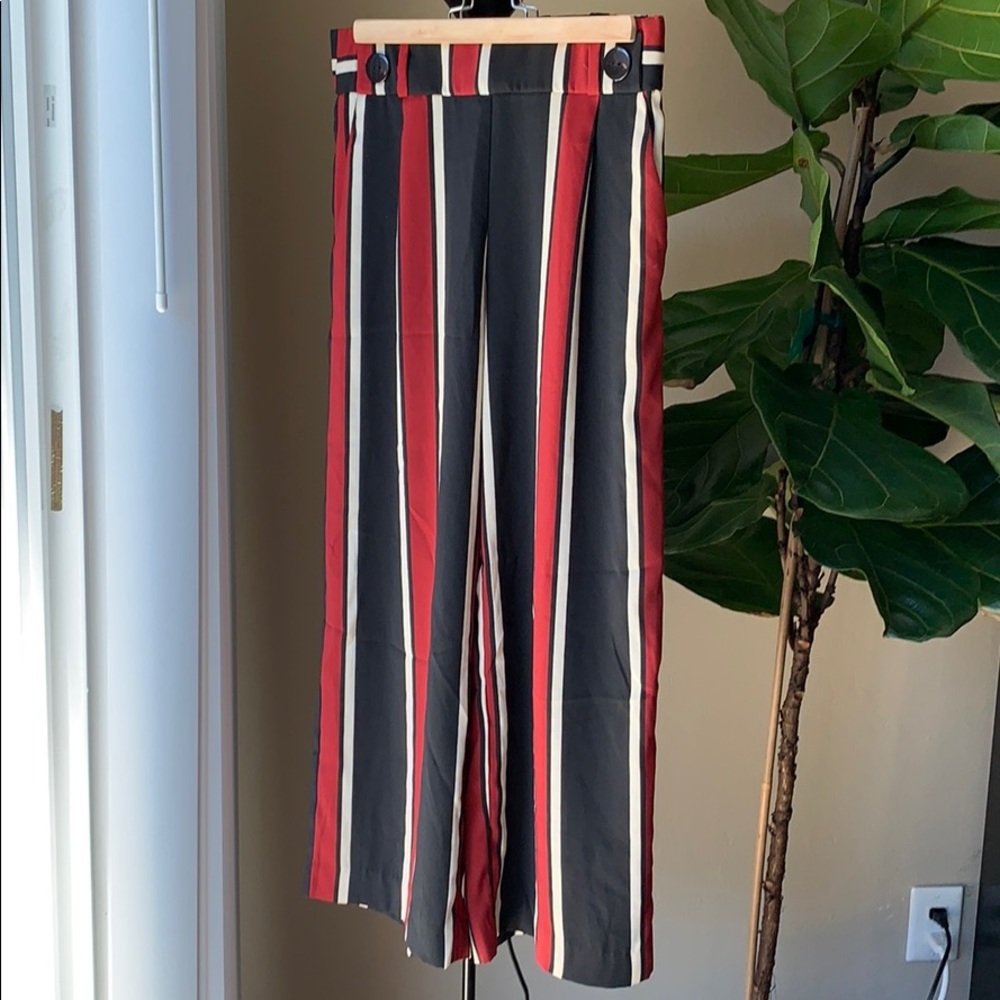 NWOT Zara straight printed trousers